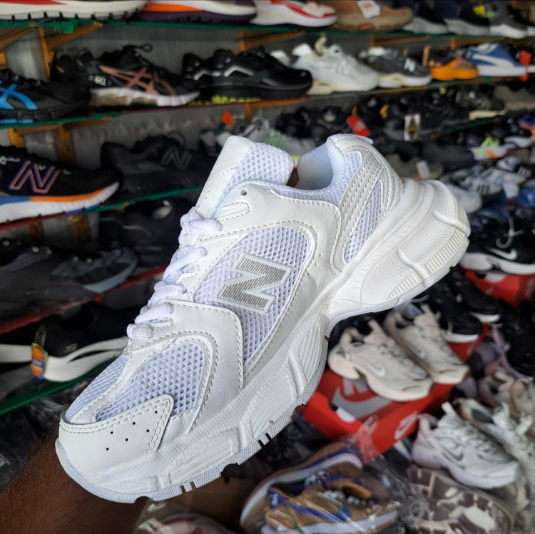 نیوبالانس زنانه