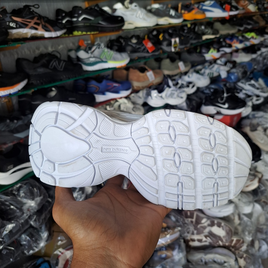 نیوبالانس دخترانه