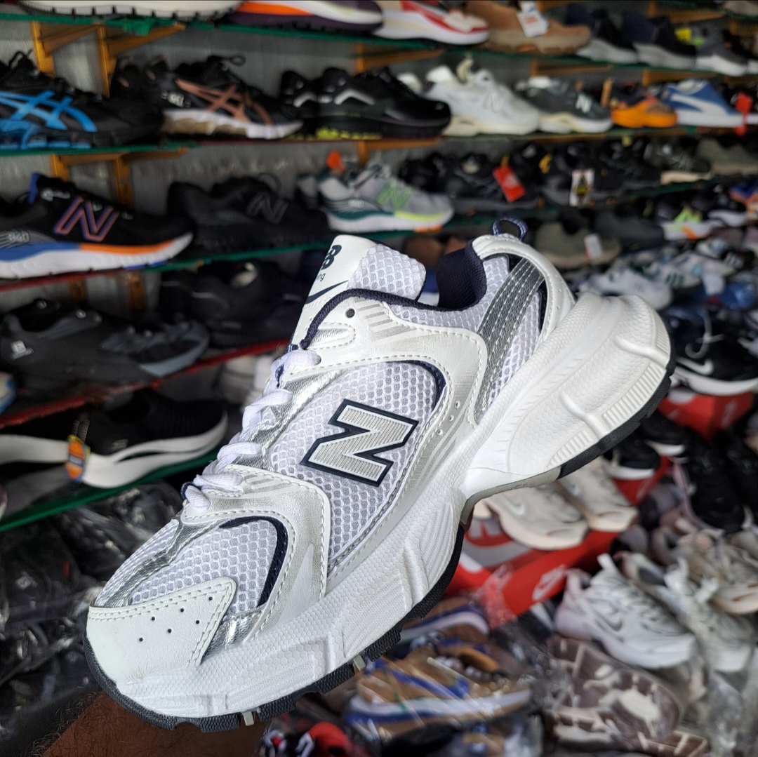 نیوبالانس دخترانه