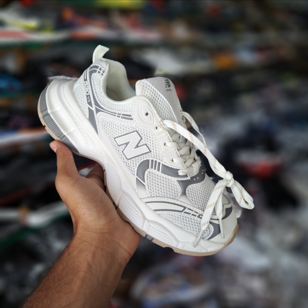 کتونی نیوبالانس ۵۳۰ وی ۳ زنانه