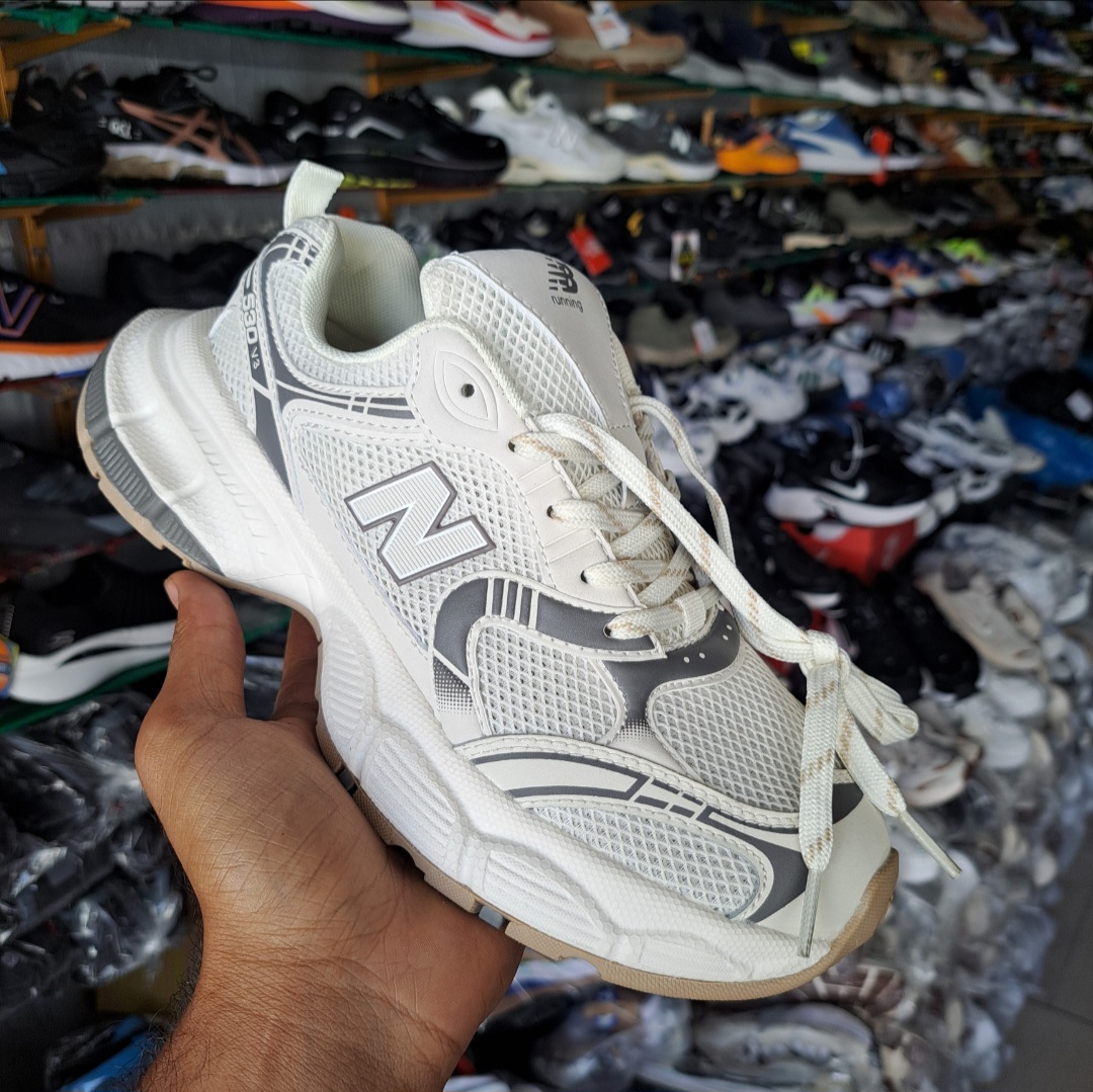 نیوبالانس لژ دار