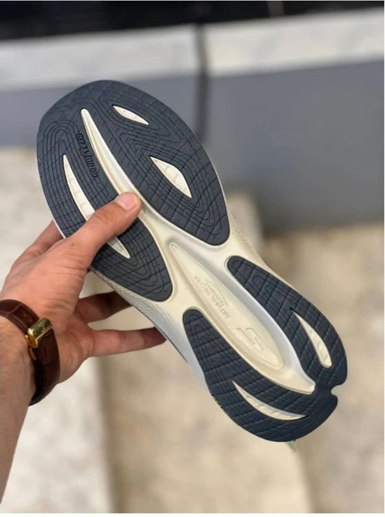 اسکیچرز اصل ویتنام