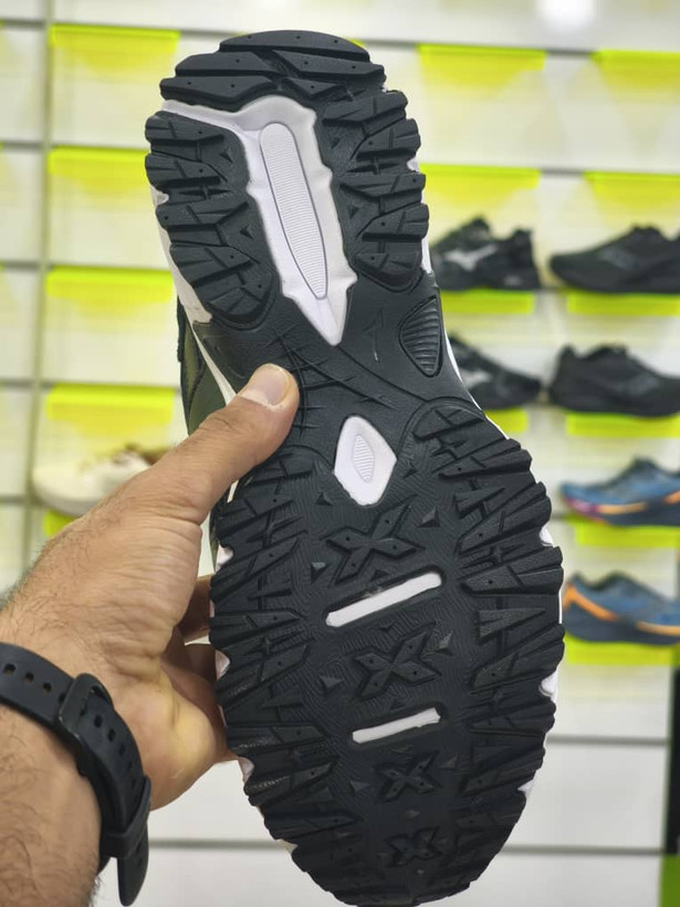 کتونی وارداتی