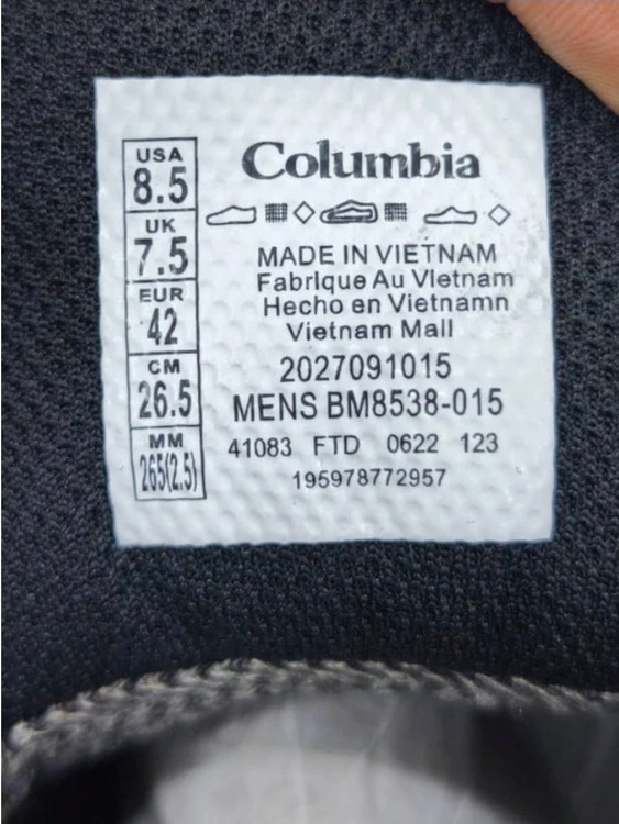 کتونی کلمبیا ضدآب طبیعت گردی