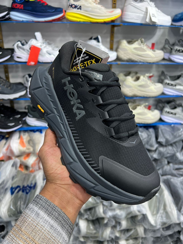 هوکا وارداتی