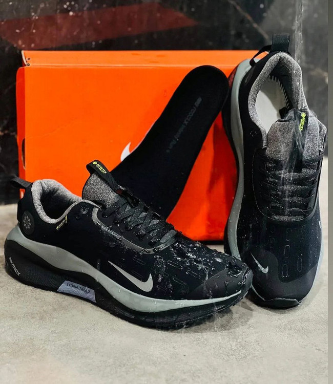 کتونی اینفینیتی وارداتی