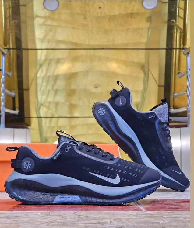 کفش اینفینیتی ران ۴