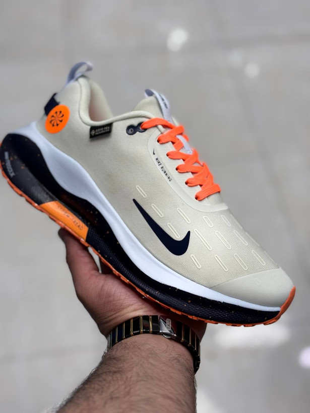 کتونی ویتنامی