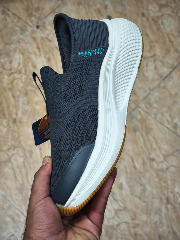 کتونی اسکیچرز وارداتی