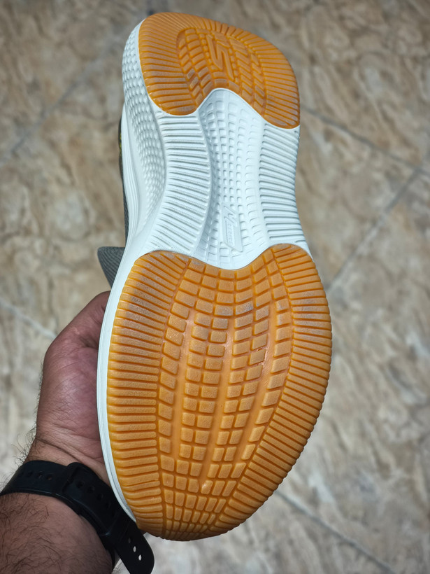 کتونی ویتنامی