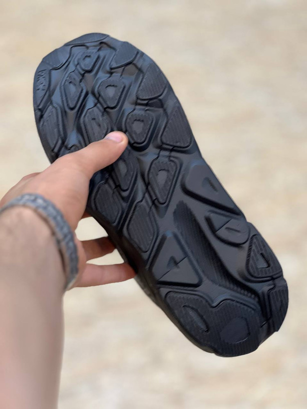 کتونی هوکا کلیفتون 9 سایز40تا 45 درچندین رنگ شیک