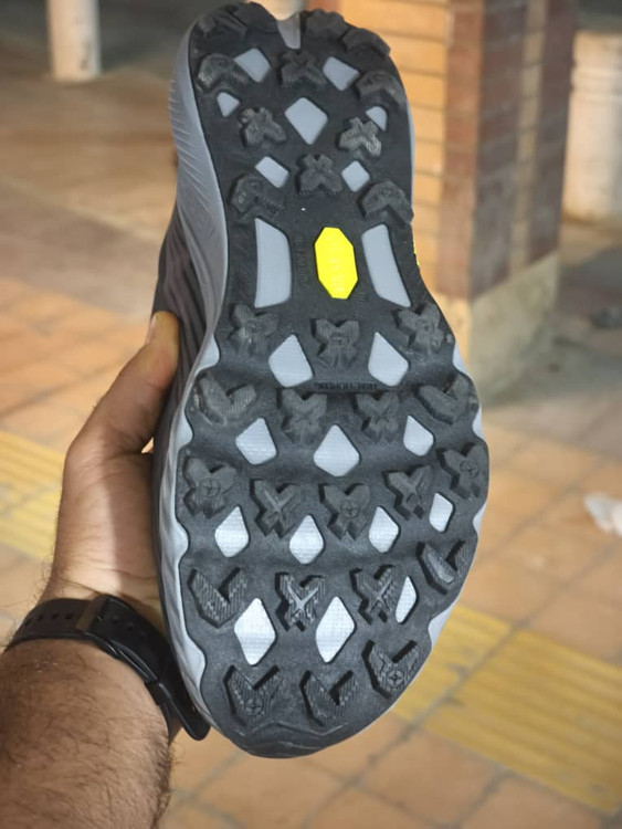 کتونی کلمبیا ویتنامی رویه گورتکس