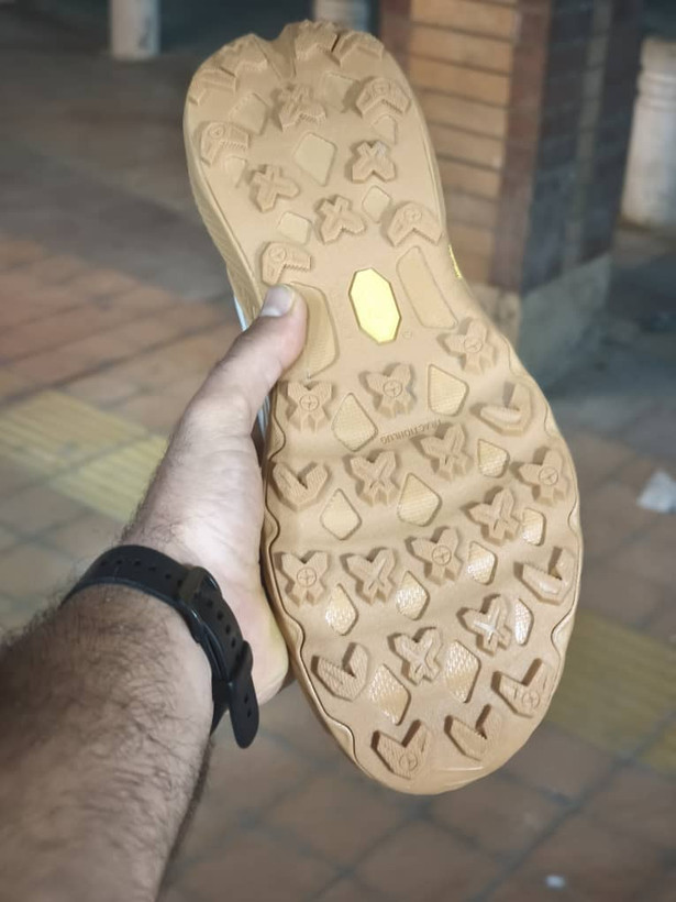 کلمبیا وارداتی