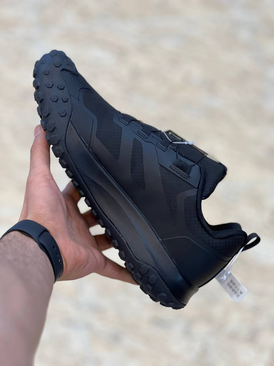 کتونی ویتنامی طبیعت گردی