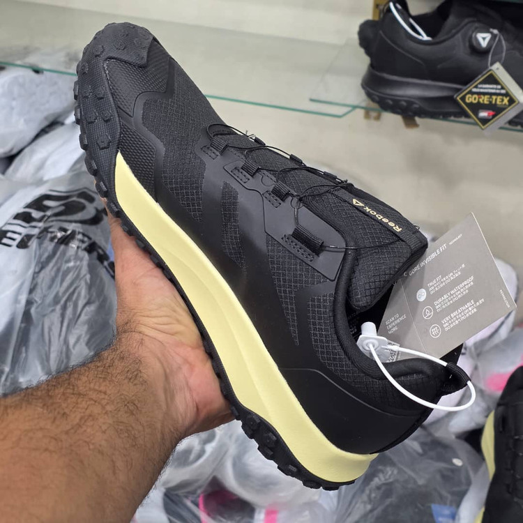 ریبوک اصل ویتنام طبیعت گردی