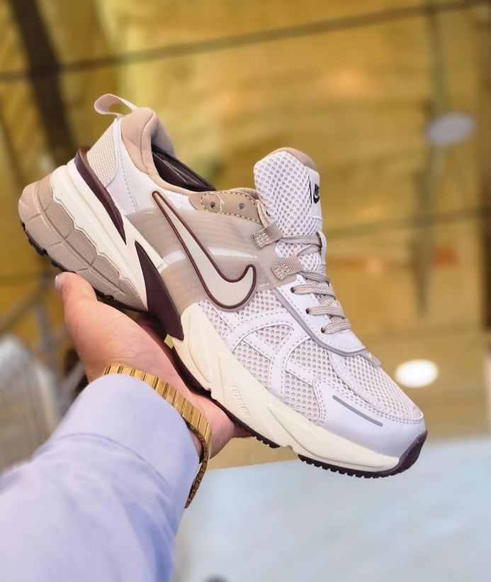 کتونی ویتنامی نایک v2k