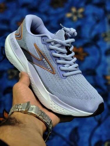 کفش بروکس وارداتی