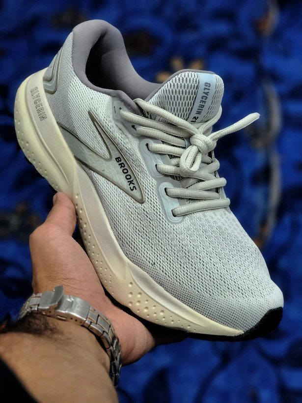 کفش بروکس اصل ویتنام