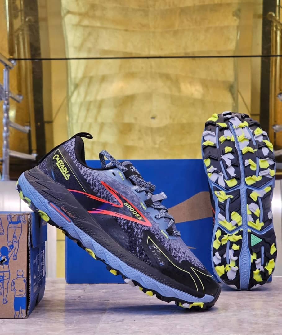 بروکس کاسکادیا 18