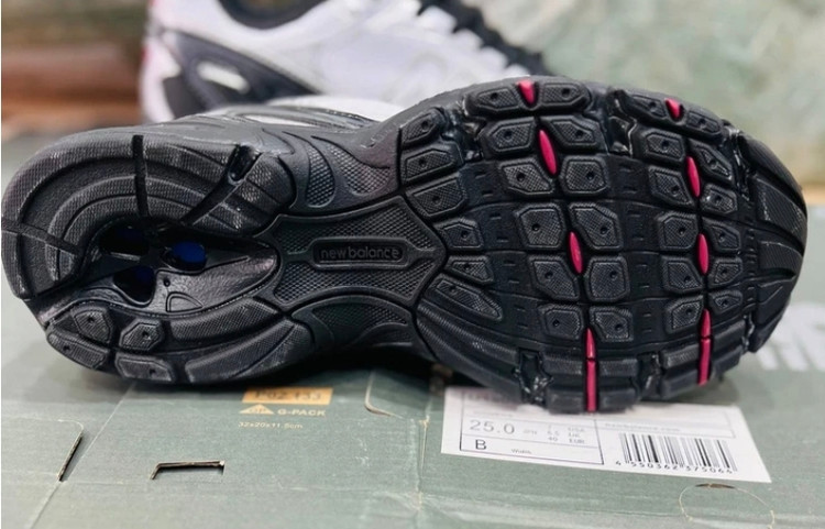 نیوبالانس ۵۰۹ newbalance 509 اصل ویتنام کیفیت مستر کوالیتی سایز ۴۰ تا ۴۵