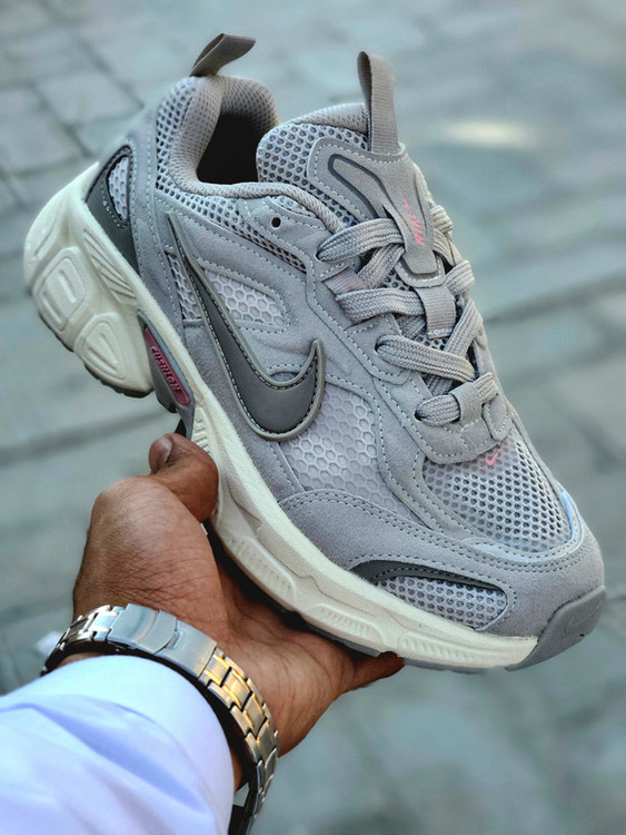 کتونی ویتنامی نایک وی فایو کی مردانه اصل ویتنام nike v5k