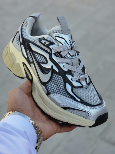 کتونی ویتنامی نایک وی فایو کی مردانه اصل ویتنام nike v5k