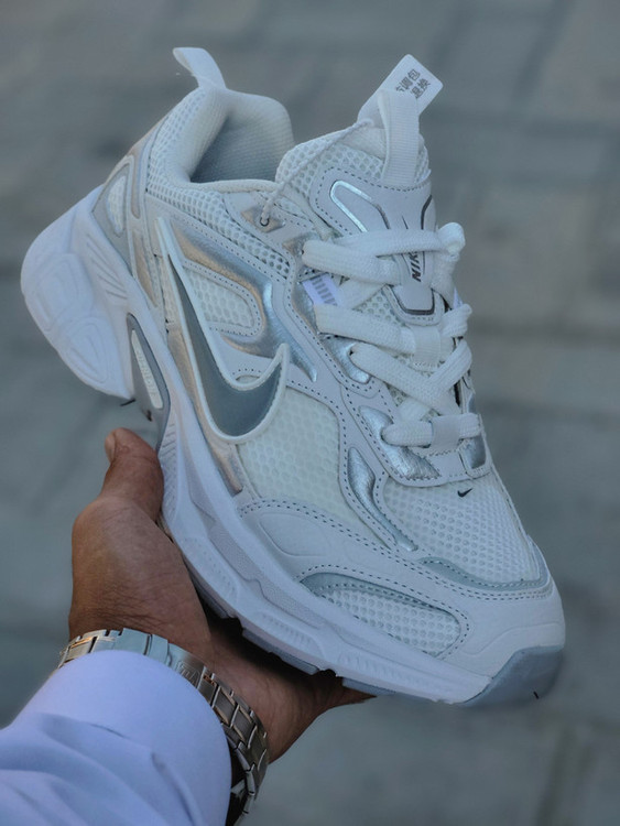 کتونی ویتنامی نایک وی فایو کی مردانه اصل ویتنام nike v5k