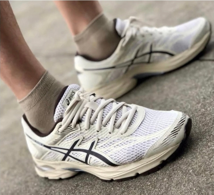 کتونی ویتنامی اسیکس ژل فلاکس اصل ویتنام وارداتی ویتنام