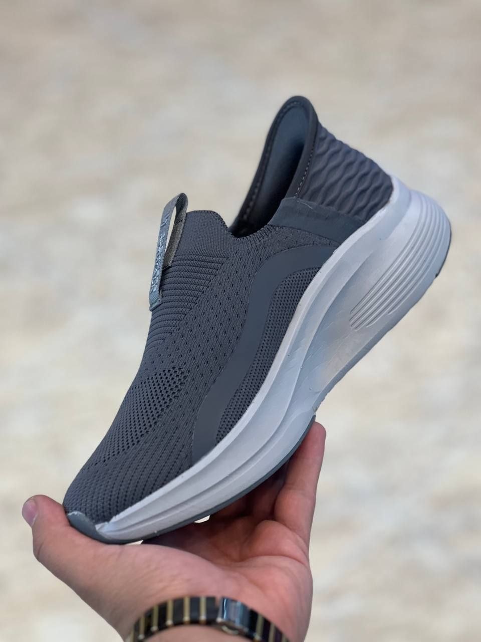 کتونی اسکیچرز