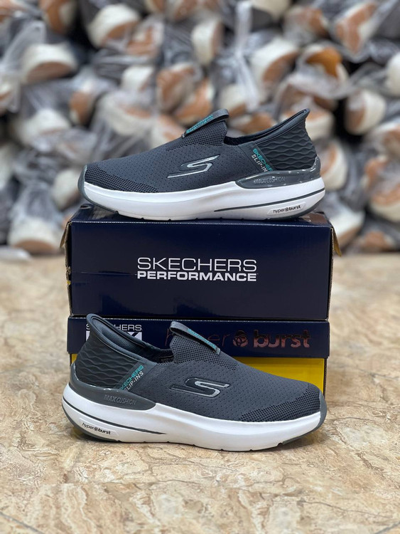 کتونی اسکیچرز وارداتی