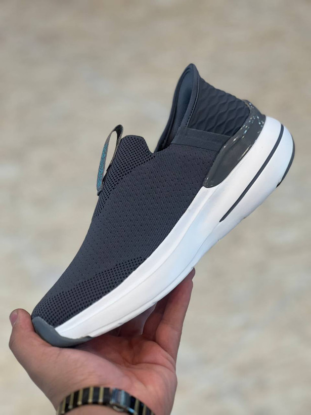 کتونی رانینگ و پیاده روی اسکیچرز / Skechers Slip Ins / اسلیپ طبی و سبک و راحت / سایز 40تا 45 / فروش بصورت عمده و تک