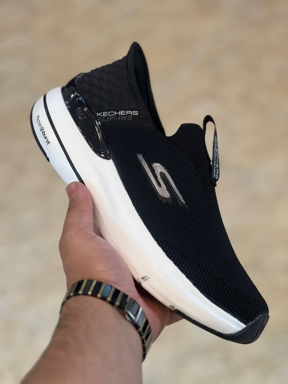 کتونی اسکیچرز ویتنامی