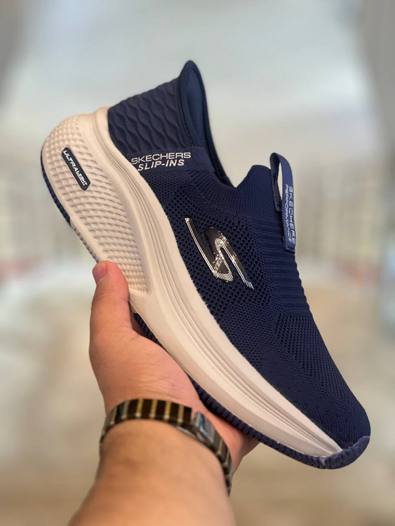 اسکیچرز اسلیپ