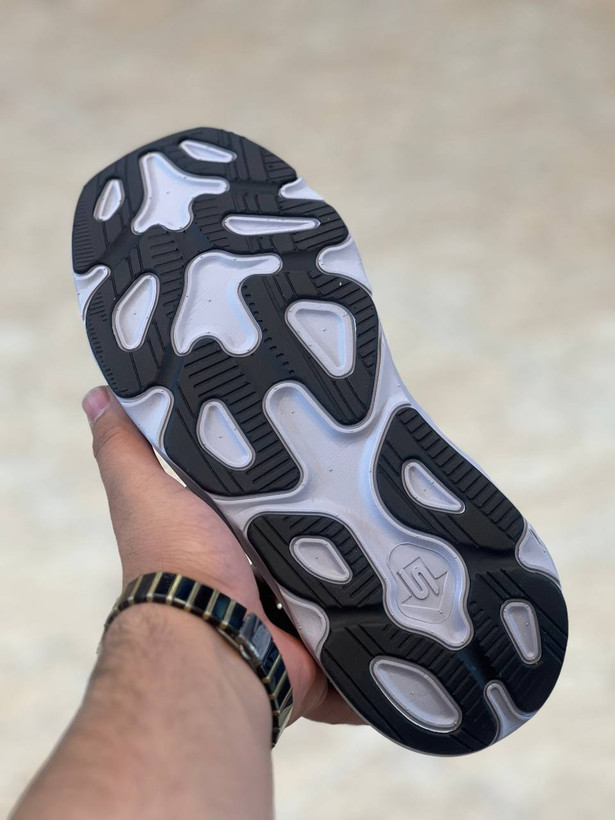 کتونی رانینگ و پیاده روی اسکیچرز / Skechers Slip Ins / اسلیپ طبی و سبک و راحت / سایز 40تا 45 / فروش بصورت عمده و تک