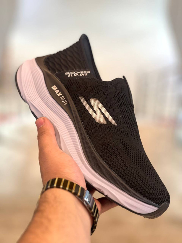 کتونی رانینگ و پیاده روی اسکیچرز / Skechers Slip Ins / اسلیپ طبی و سبک و راحت / سایز 40تا 45 / فروش بصورت عمده و تک