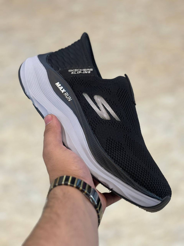 کتونی رانینگ و پیاده روی اسکیچرز / Skechers Slip Ins / اسلیپ طبی و سبک و راحت / سایز 40تا 45 / فروش بصورت عمده و تک