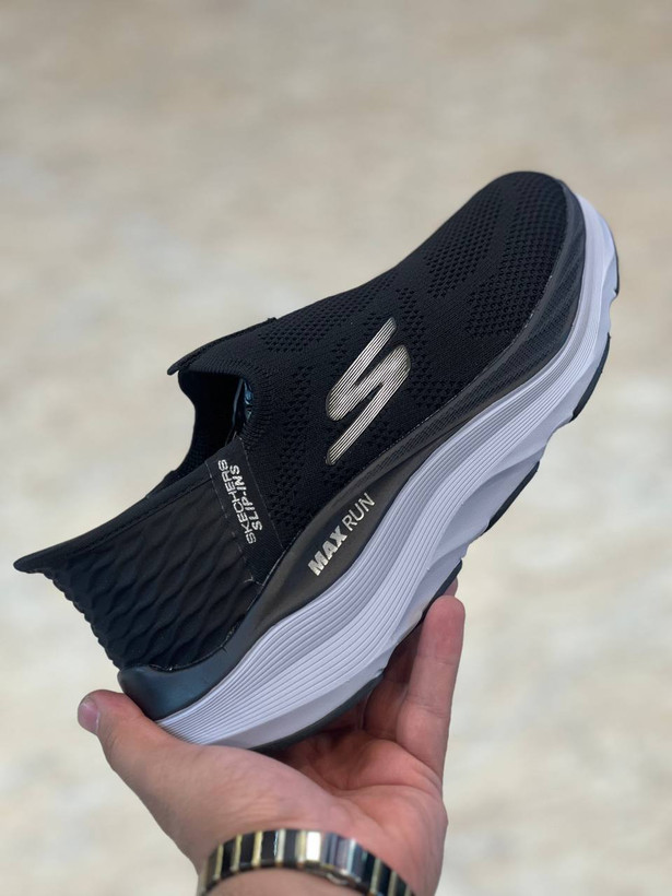 کتونی رانینگ و پیاده روی اسکیچرز / Skechers Slip Ins / اسلیپ طبی و سبک و راحت / سایز 40تا 45 / فروش بصورت عمده و تک