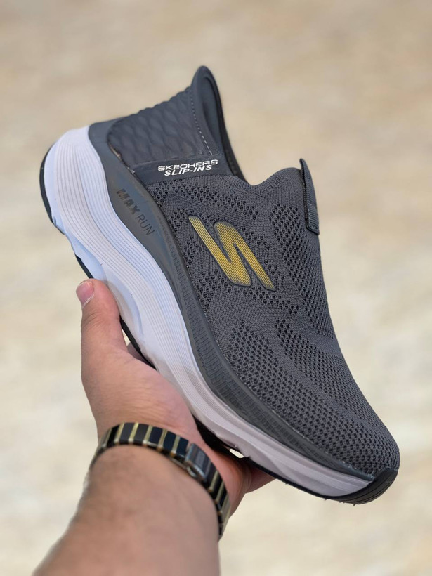 کتونی رانینگ و پیاده روی اسکیچرز / Skechers Slip Ins / اسلیپ طبی و سبک و راحت / سایز 40تا 45 / فروش بصورت عمده و تک