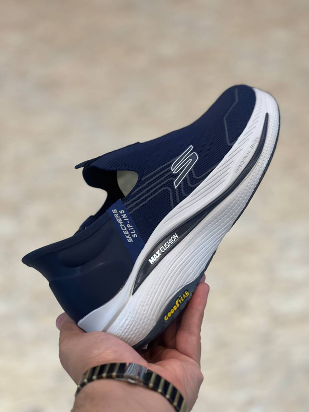کتونی رانینگ و پیاده روی اسکیچرز / Skechers Slip Ins / اسلیپ طبی و سبک و راحت / سایز 40تا 45 / فروش بصورت عمده و تک