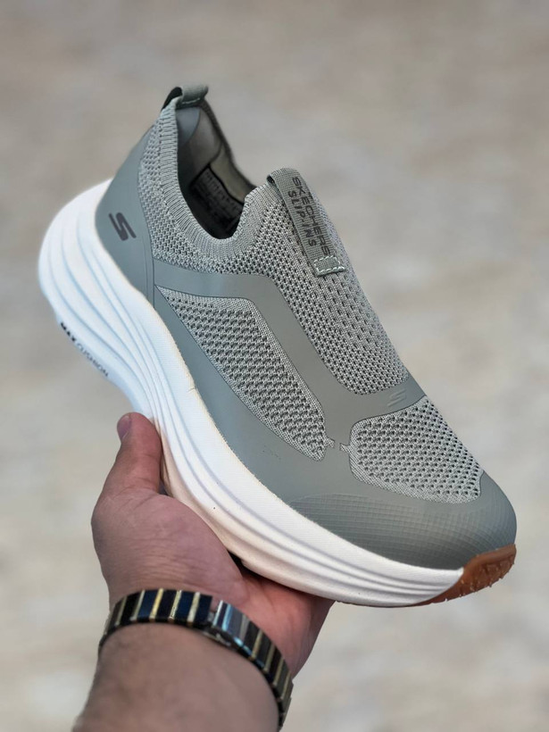 کتونی زنانه راحتی و پیاده روی اسکیچرز / Skechers Slip Ins / اسلیپ طبی و سبک و راحت / سایز 37 تا 40 / فروش بصورت عمده و تک