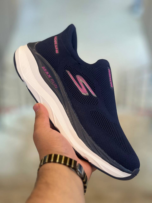 کتونی زنانه راحتی و پیاده روی اسکیچرز گوران / Skechers gorun / اسلیپ طبی و سبک و راحت / سایز 37 تا 40 / فروش بصورت عمده و تک
