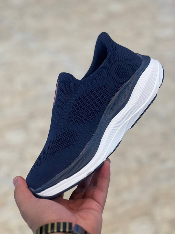 کتونی زنانه راحتی و پیاده روی اسکیچرز گوران / Skechers gorun / اسلیپ طبی و سبک و راحت / سایز 37 تا 40 / فروش بصورت عمده و تک