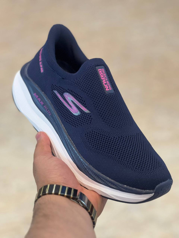 کتونی زنانه راحتی و پیاده روی اسکیچرز گوران / Skechers gorun / اسلیپ طبی و سبک و راحت / سایز 37 تا 40 / فروش بصورت عمده و تک