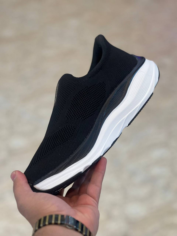 کتونی زنانه راحتی و پیاده روی اسکیچرز گوران / Skechers gorun / اسلیپ طبی و سبک و راحت / سایز 37 تا 40 / فروش بصورت عمده و تک
