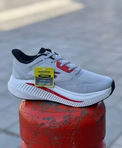 کتونی ویتنامی اسکیچرز گوران ساخت ویتنام وارداتی ویتنام کیفیت مستر کوالیتی