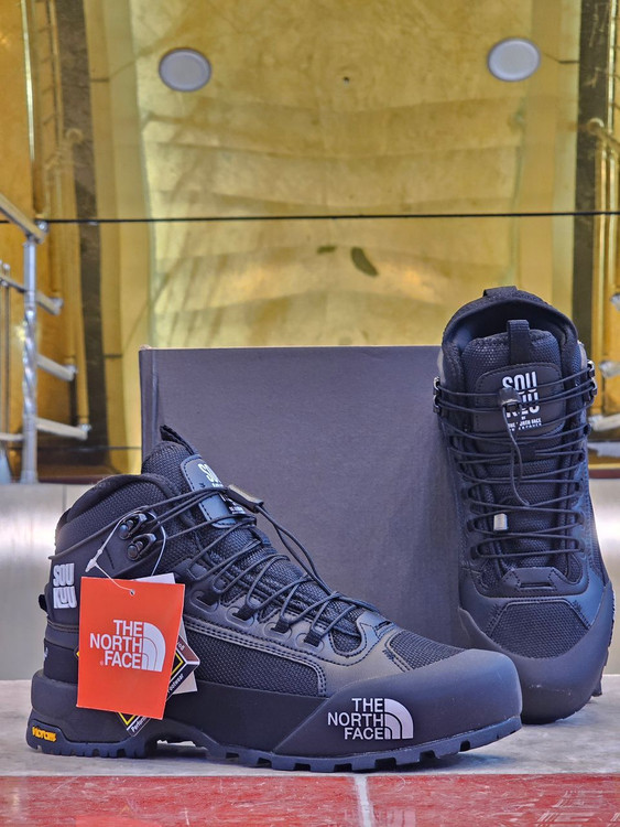 بوت کوهنوردی و طبیعت اصل ویتنام نورث فیس گورتکس ضد آب زیره ویبرام وارداتی ویتنام