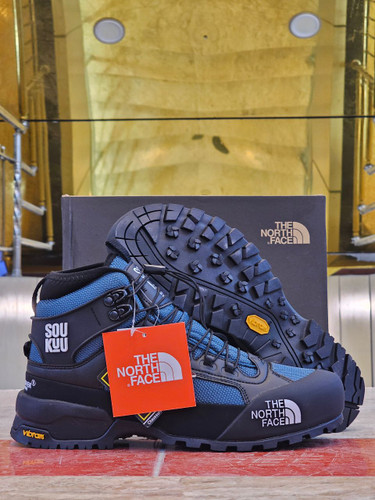 بوت کوهنوردی و طبیعت اصل ویتنام نورث فیس گورتکس ضد آب زیره ویبرام وارداتی ویتنام