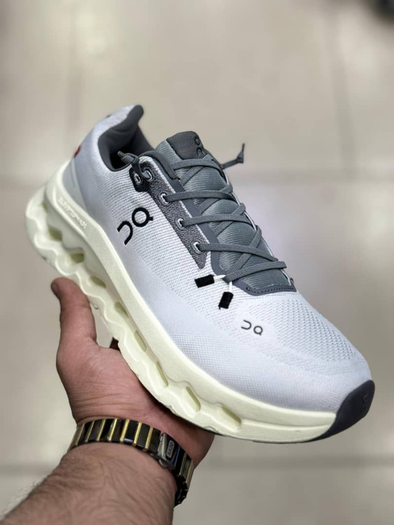 کتونی ویتنامی کیوسی آن رانینگ مدل لوئوه اصل ویتنام وارداتی ویتنام