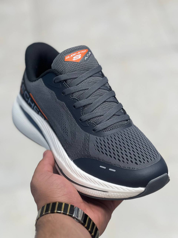 کتونی رانینگ و پیاده روی اسکیچرز سایز 40 تا 45 وارداتی ویتنام .skechers max cushioning