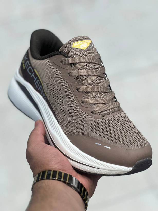 کتونی رانینگ و پیاده روی اسکیچرز سایز 40 تا 45 وارداتی ویتنام .skechers max cushioning